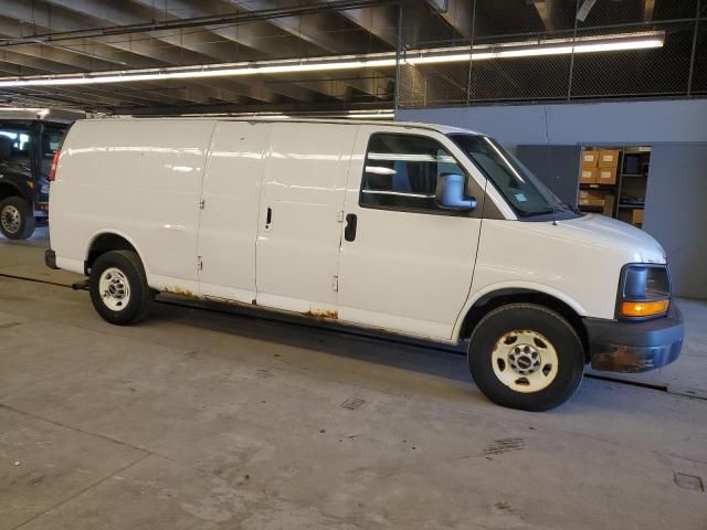 2011 GMC Savana G2500