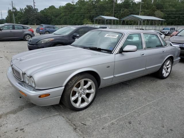 2000 Jaguar XJR