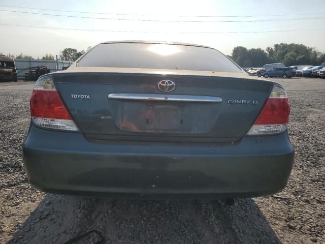 2005 Toyota Camry LE