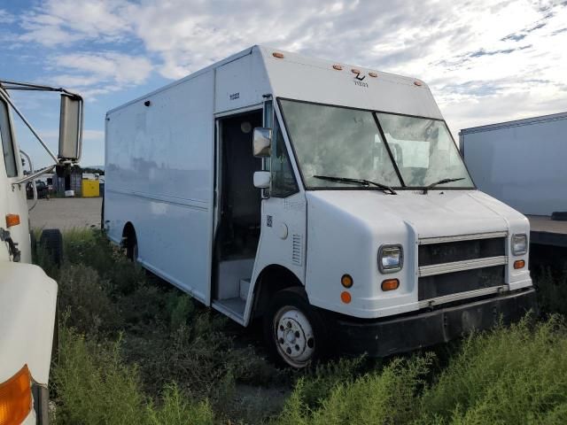 2005 Freightliner Chassis M Line WALK-IN Van