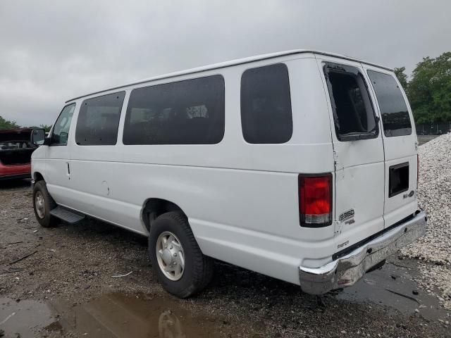 2013 Ford Econoline E350 Super Duty Wagon