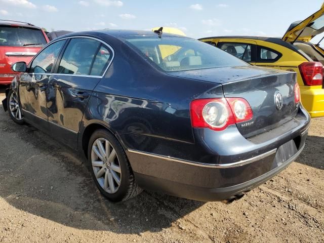 2007 Volkswagen Passat 2.0T Luxury Leather