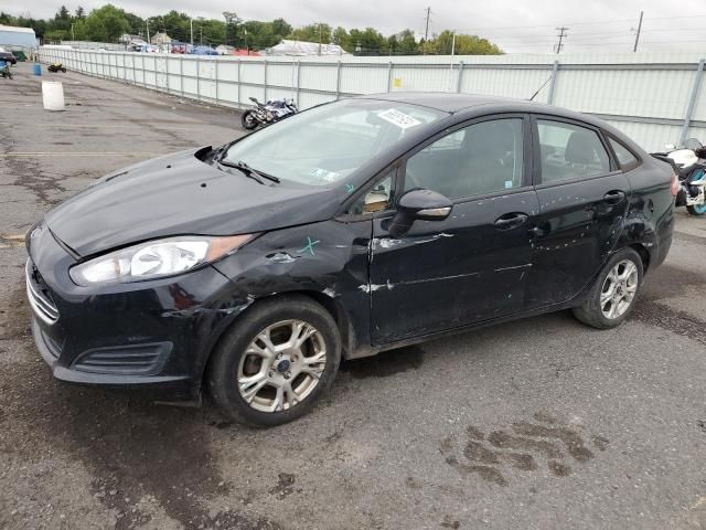 2016 Ford Fiesta SE