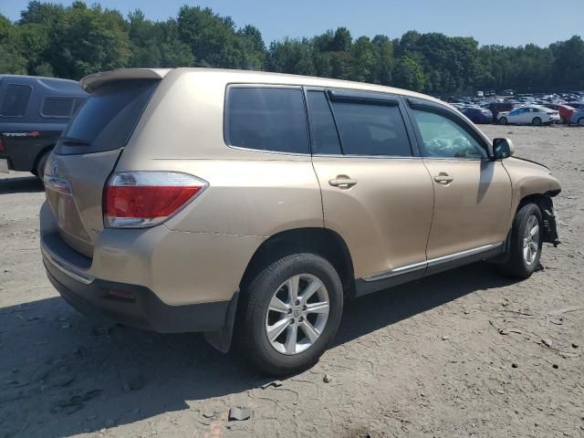 2013 Toyota Highlander Base