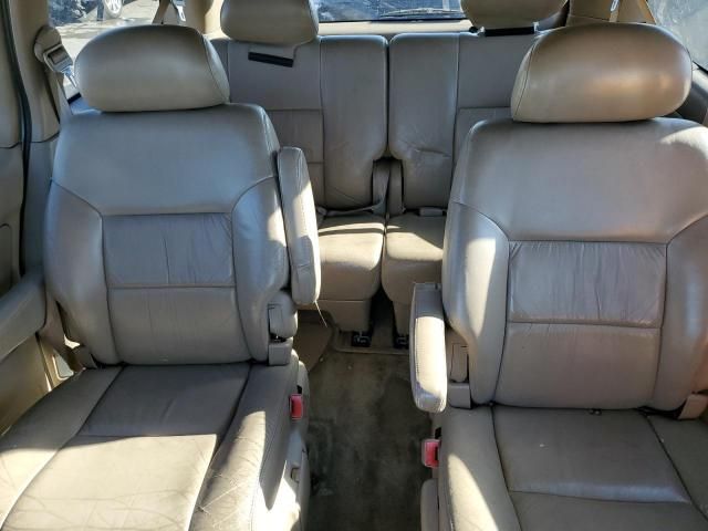 2000 Toyota Sienna LE