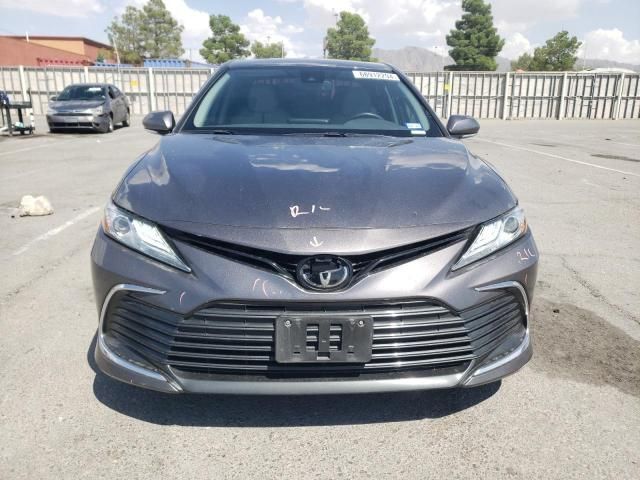 2022 Toyota Camry XLE