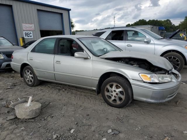 2001 Toyota Camry LE