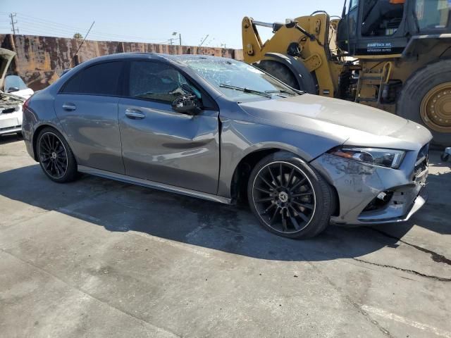 2021 Mercedes-Benz A 220