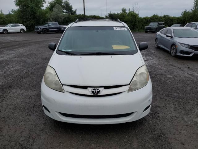 2009 Toyota Sienna CE