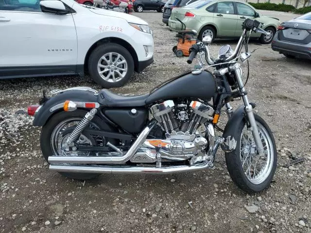 1993 Harley-Davidson XLH883 Deluxe