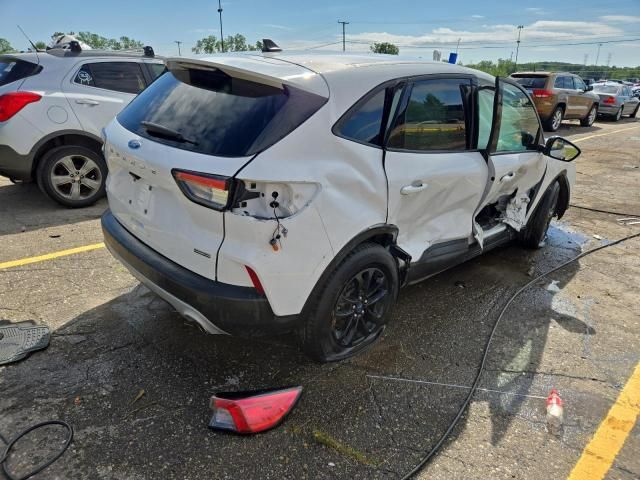 2020 Ford Escape SE Sport