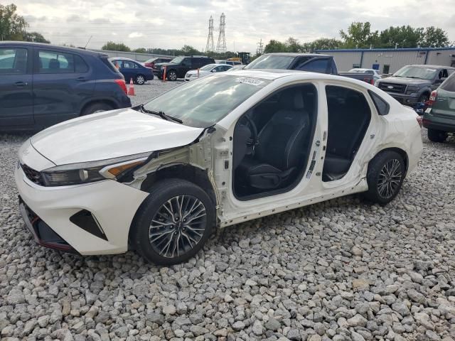 2022 KIA Forte GT Line