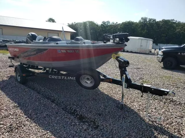 2014 Crestliner Boat