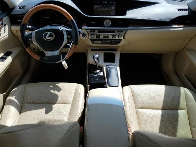 2014 Lexus ES 300H