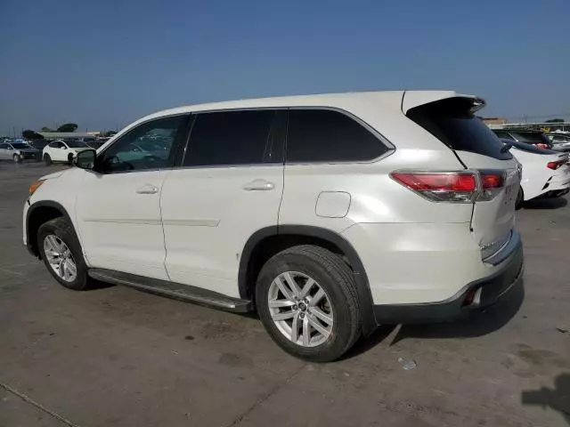 2016 Toyota Highlander LE