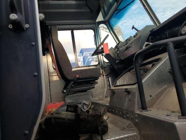 2020 Freightliner Chassis M Line WALK-IN Van