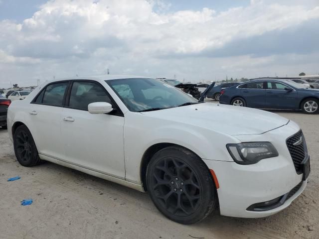 2019 Chrysler 300 S