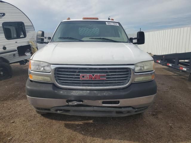 2002 GMC New Sierra K3500