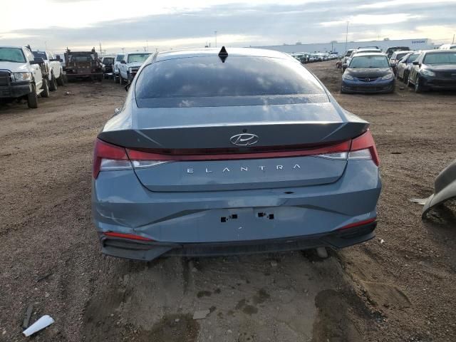 2021 Hyundai Elantra SE