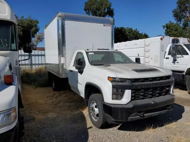 2022 Chevrolet Silverado C3500