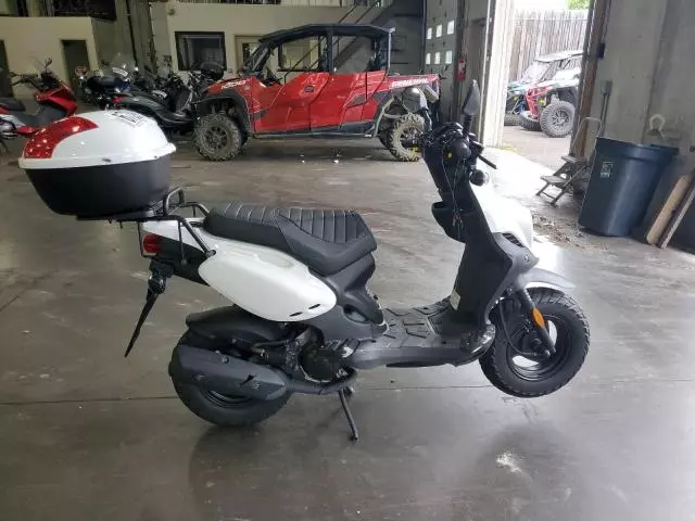 2017 Genuine Scooter Co. Roughhouse 50