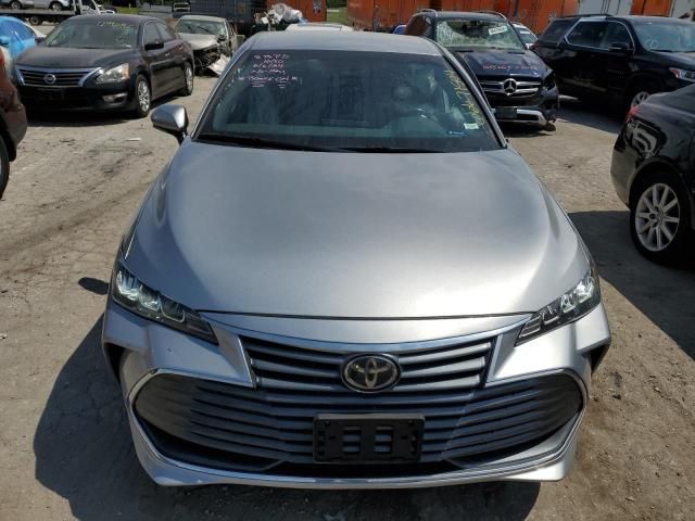 2019 Toyota Avalon XLE