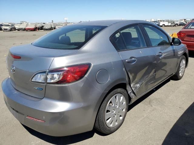 2013 Mazda 3 I