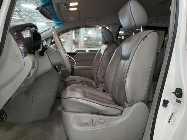 2014 Nissan Quest S