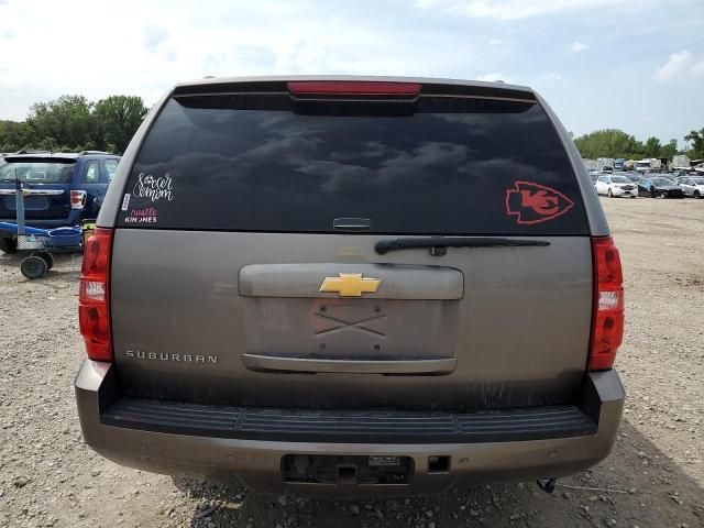 2013 Chevrolet Suburban C1500 LT