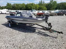 Botes reportados por vandalismo a la venta en subasta: 1990 Stratos Boat With Trailer