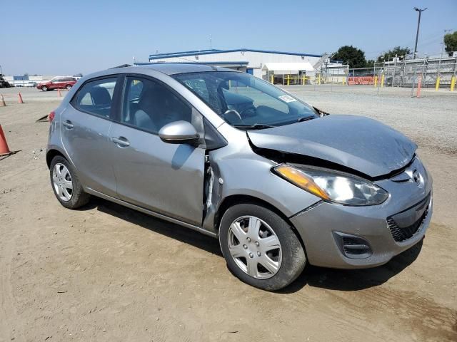 2014 Mazda 2 Sport