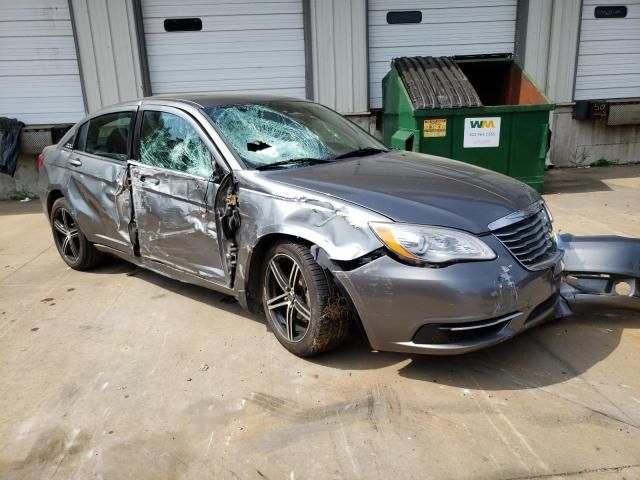 2013 Chrysler 200 Touring