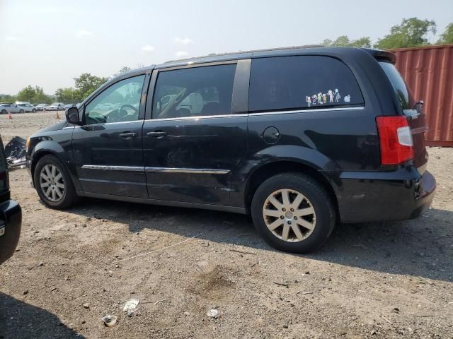 2013 Chrysler Town & Country Touring