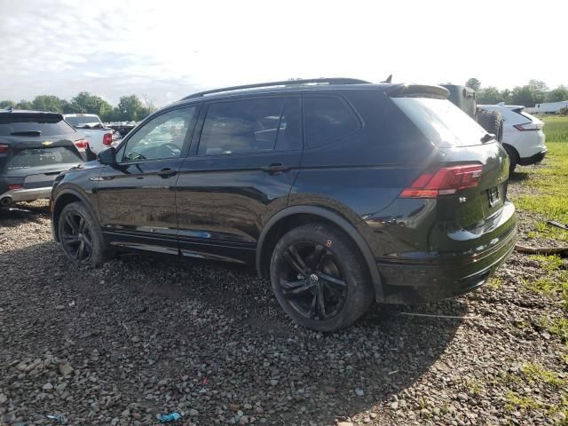 2023 Volkswagen Tiguan SE R-LINE Black