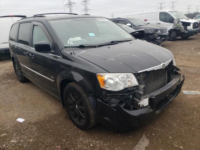 2009 Chrysler Town & Country Touring