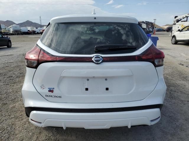 2021 Nissan Kicks S