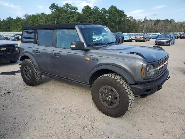 2022 Ford Bronco Base