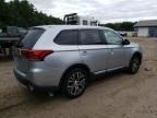 2016 Mitsubishi Outlander SE