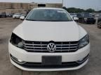 2015 Volkswagen Passat SEL