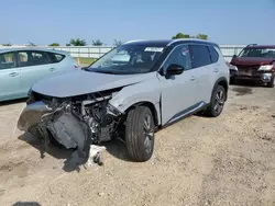 Carros salvage sin ofertas aún a la venta en subasta: 2021 Nissan Rogue Platinum