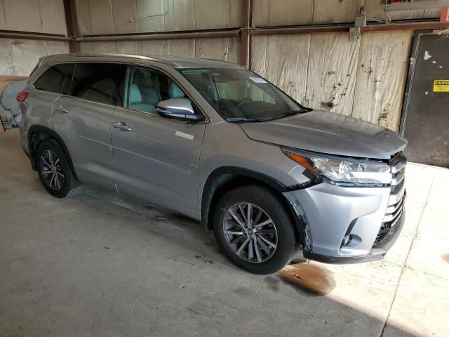 2018 Toyota Highlander SE