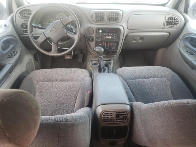 2004 Chevrolet Trailblazer LS