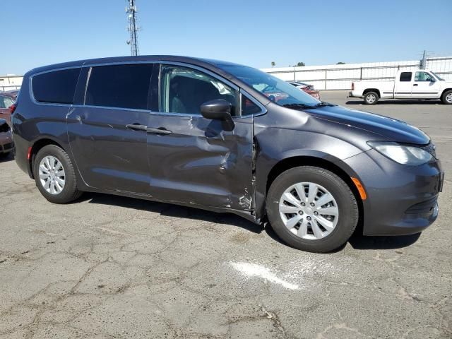 2020 Chrysler Voyager L