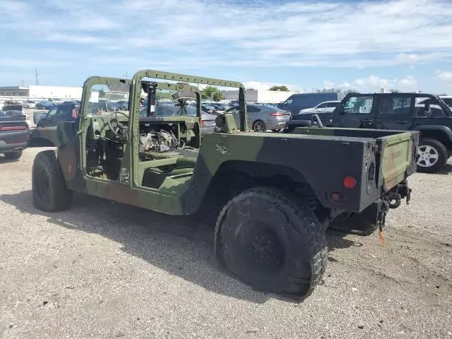 2000 Hummer H1