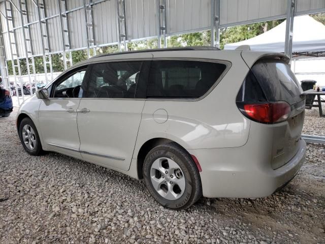 2017 Chrysler Pacifica Touring L Plus