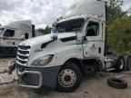 2019 Freightliner Cascadia 126