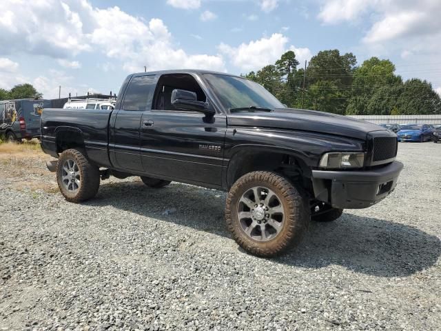 2001 Dodge RAM 2500