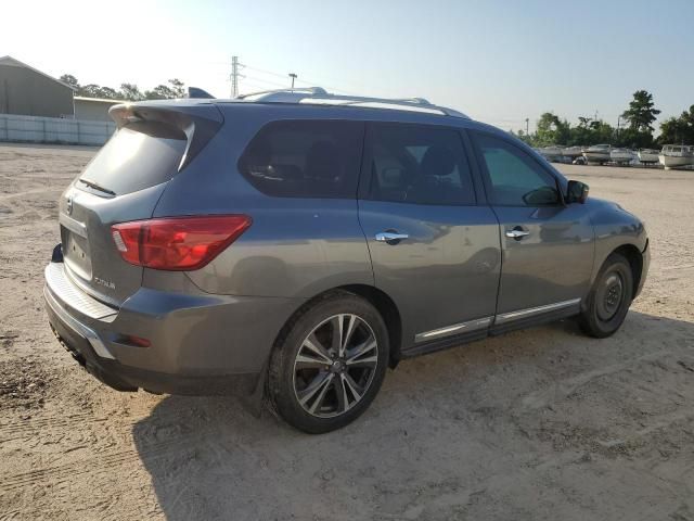 2020 Nissan Pathfinder Platinum