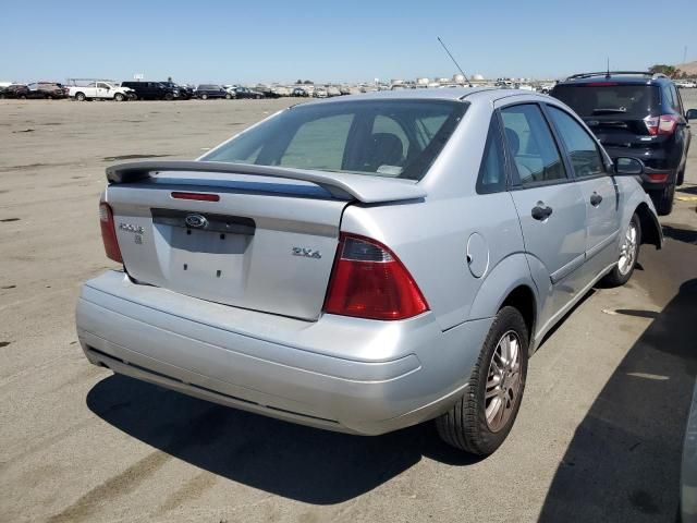 2005 Ford Focus ZX4