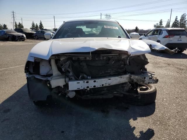 2013 Dodge Charger SE